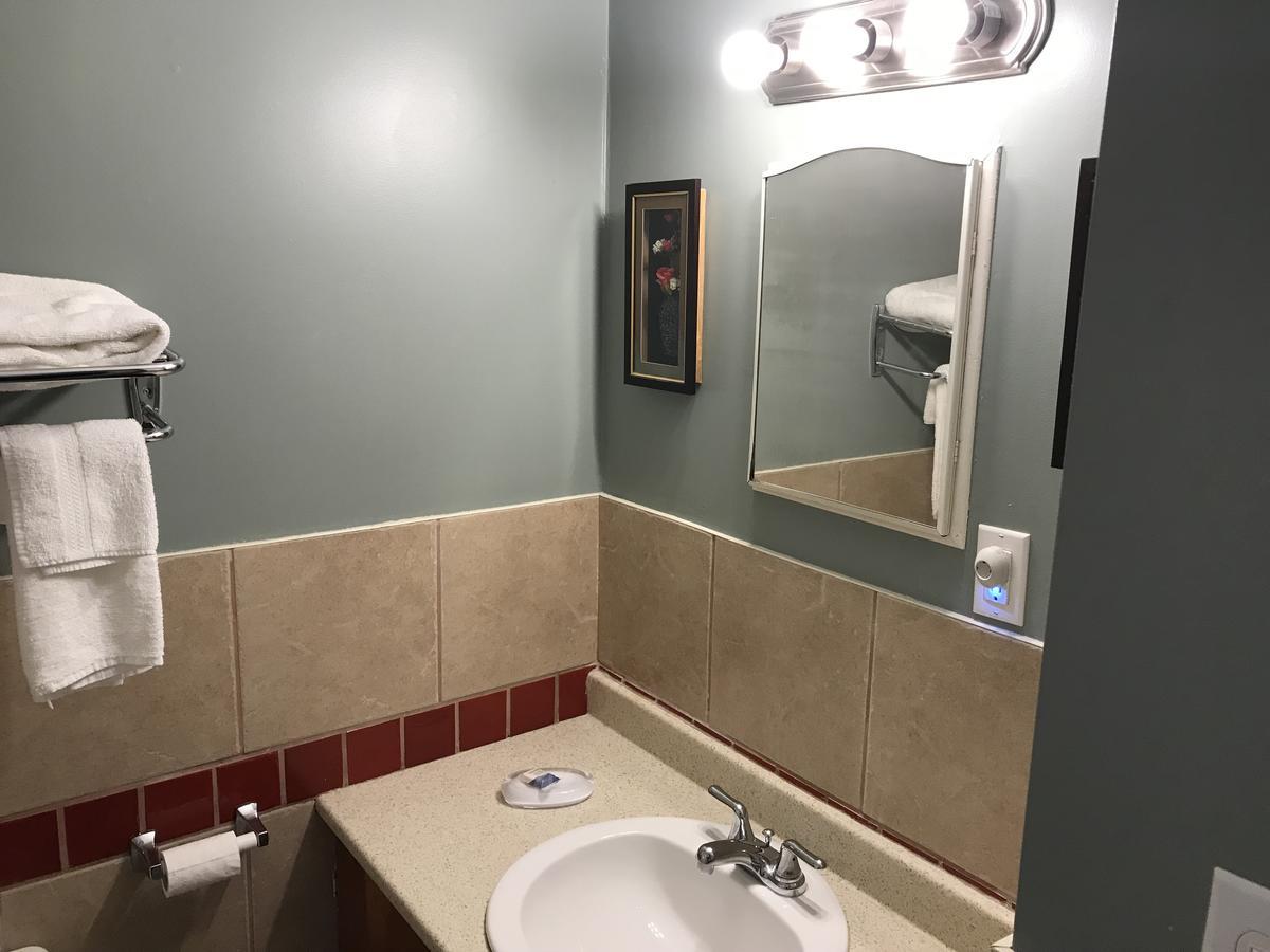 Anchor Motel And Suites Bedeque Ngoại thất bức ảnh