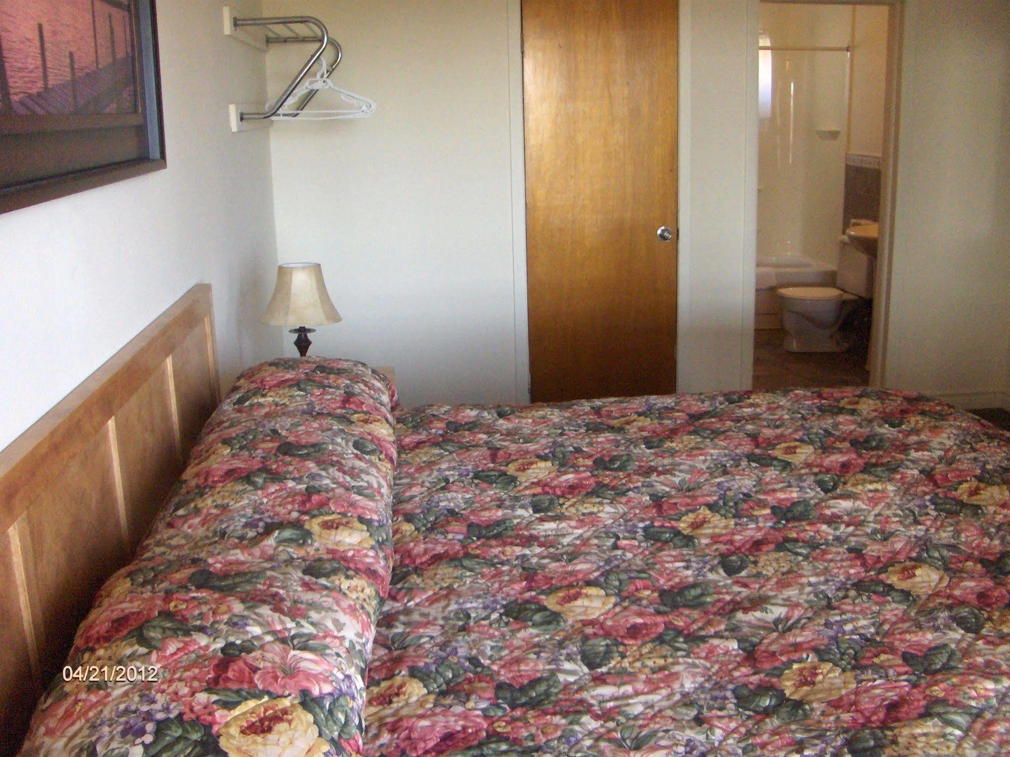 Anchor Motel And Suites Bedeque Ngoại thất bức ảnh